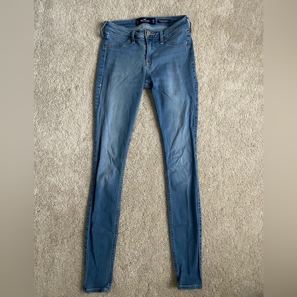 🔹2 for $30🔹Hollister Low-Rise Jeggings - Picture 2 of 4
